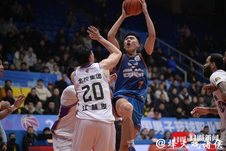 四川男篮主场憾负 12轮后难求一胜