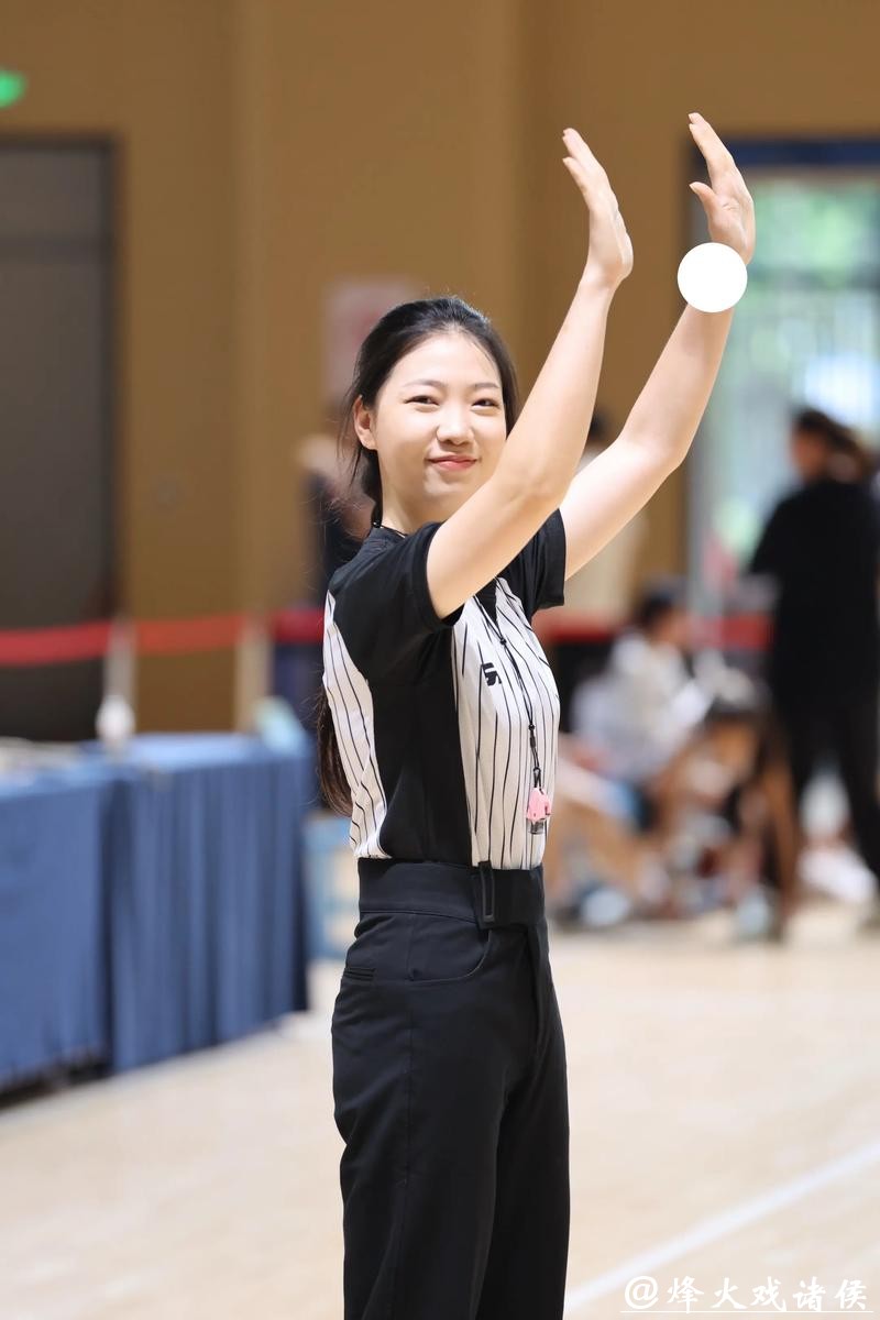 篮球世界杯将首次派女裁判上场执裁