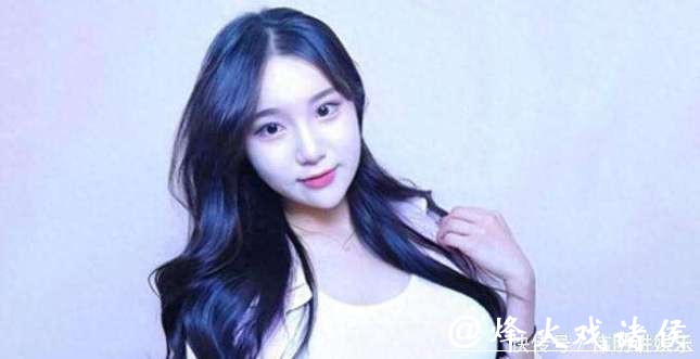 韩国00后啦啦队员走红，面对镜头公布择偶标准：能接受比我大20岁